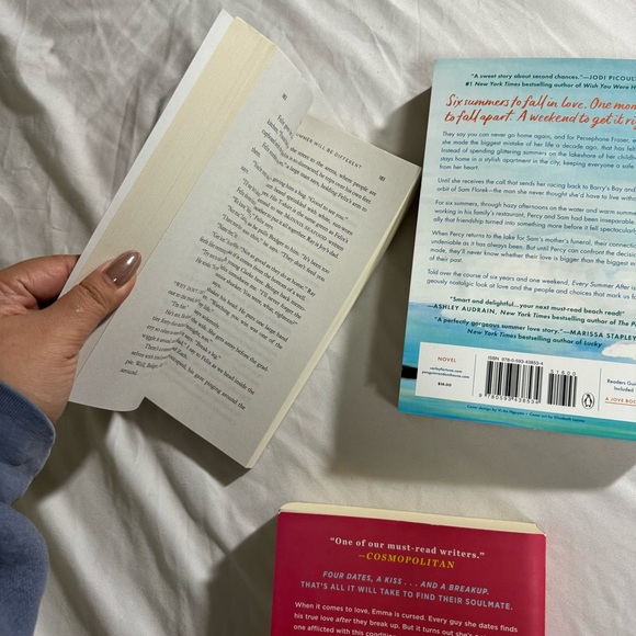 Summer Book Bundle 📚 Carley Fortune & Abby Jimenez - Picture 3 of 5